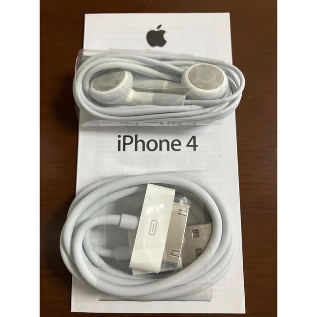 iPhone(アイフォーン)のiPhone4 付属品　未使用 スマホ/家電/カメラのオーディオ機器(ヘッドフォン/イヤフォン)の商品写真