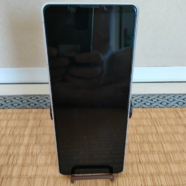 Xperia 1 II SO-51A6.5インチ メモリー8GB 128gb