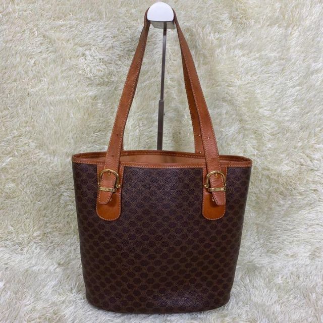 数量限定・即納特価!! CELINE トートバッグ バケツ型 マカダム ロゴ型