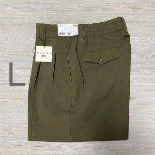 ユニクロ(UNIQLO)のユニクロandマルニ　ワイドフィットタックパンツ オリーブL(スラックス)