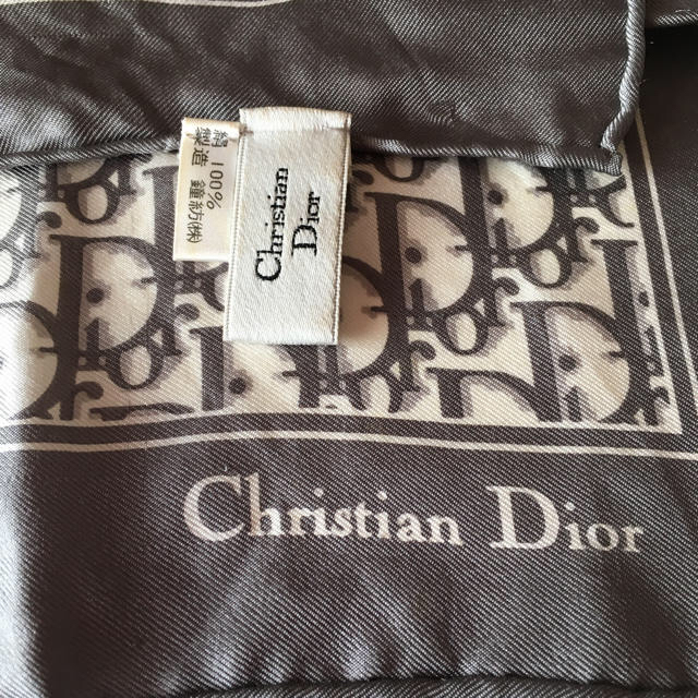 Christian Dior(クリスチャンディオール)のクリスチャンディオール スカーフ シルク100% レディースのファッション小物(バンダナ/スカーフ)の商品写真