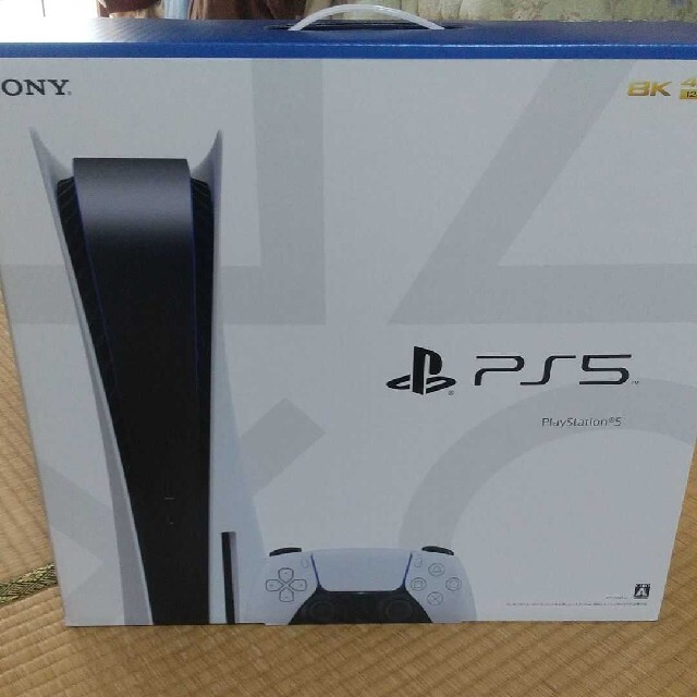 PlayStation(プレイステーション)のプレイステーション5 エンタメ/ホビーのゲームソフト/ゲーム機本体(家庭用ゲーム機本体)の商品写真