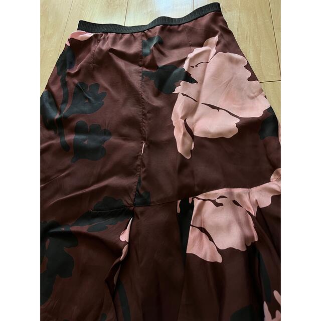 MARNI マルニ 花柄膝丈アシンメトリースカート | bombaytools.com