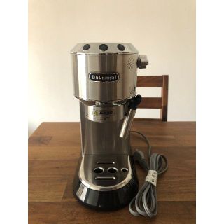 デロンギ(DeLonghi)の【ひな様専用】DeLonghi(デロンギ) デディカ EC680M (エスプレッソマシン)