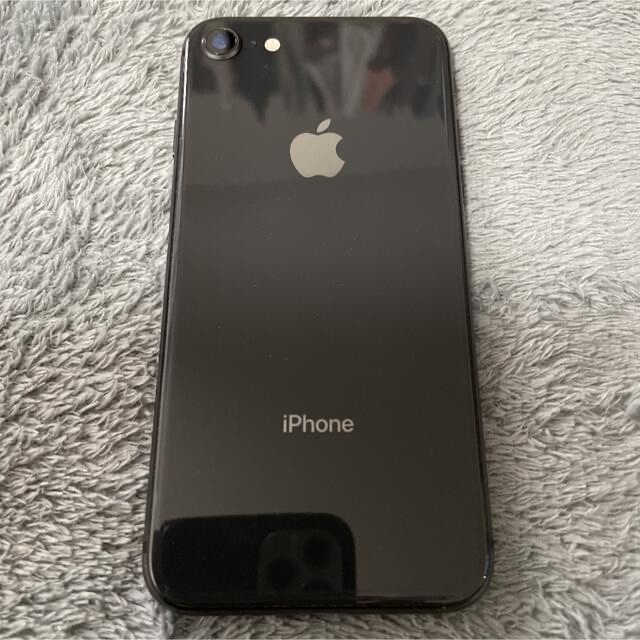 iPhone(アイフォーン)のiPhone8 256GB スペースグレーSIMフリー スマホ/家電/カメラのスマートフォン/携帯電話(スマートフォン本体)の商品写真