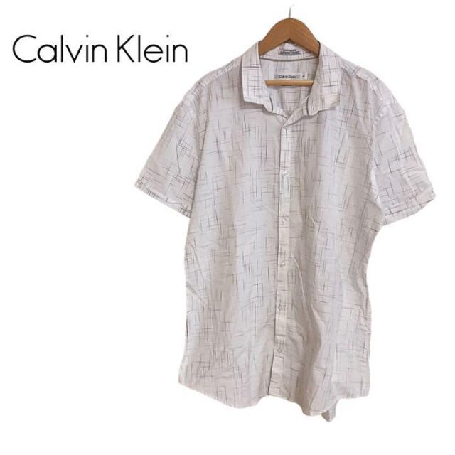 Calvin Klein(カルバンクライン)のCalvin Klein カルバンクライン メンズ 半袖シャツ　白　デザイン メンズのトップス(シャツ)の商品写真