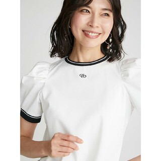 セルフォード(CELFORD)の新品タグ付　ロゴ刺繍Tシャツ　白　CELFORD(Tシャツ(半袖/袖なし))