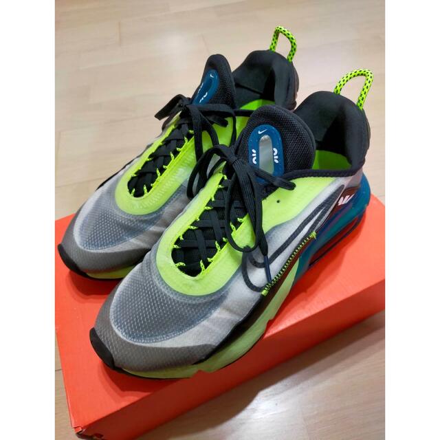 美品 NIKE ナイキ  25.5cm エアマックス270 スニーカー