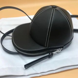 JW ANDERSONミニキャップバッグBlack ショルダーマイクロ黒素材