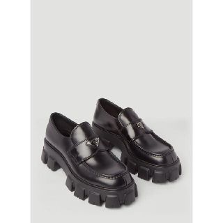 プラダ チェルシーブーツの通販 30点 | PRADAを買うならラクマ
