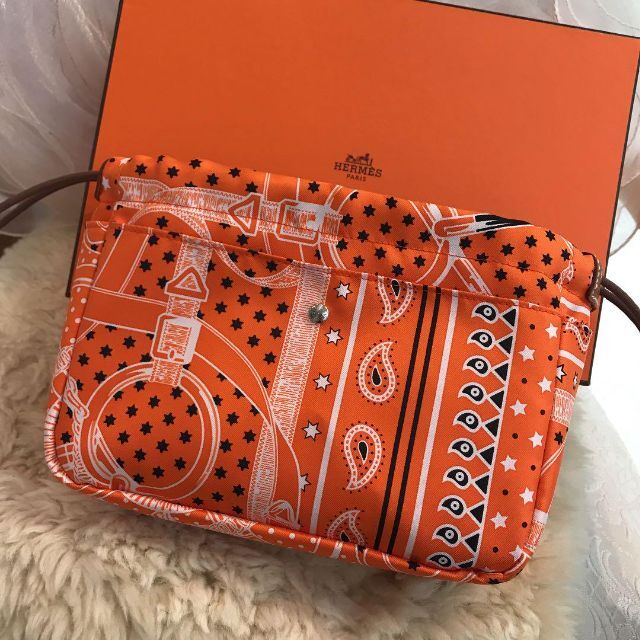 HERMES エルメス フールビ20 ポーチ バッグインバッグ