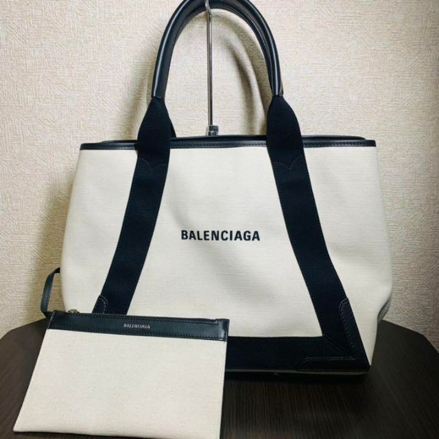 Ba - BALENCIAGA バレンシアガ NAVYニューミディアム カバスバッグの