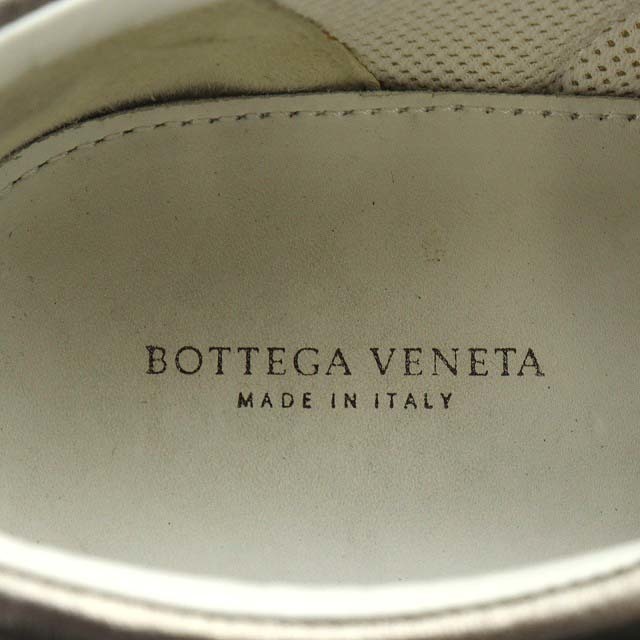 Bottega Veneta(ボッテガヴェネタ)のボッテガヴェネタ イントレチャート スリッポン 38 25.0cm ゴールド色 メンズの靴/シューズ(スリッポン/モカシン)の商品写真