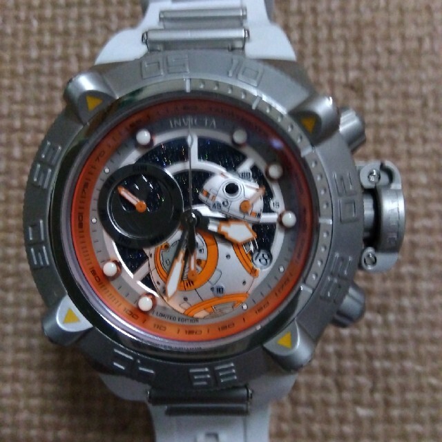 INVICTA(インビクタ)　スターウォーズ　BB-8　クロノグラフクォーツ