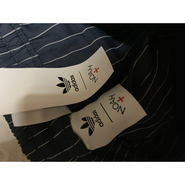 新品タグ付き　adidas × noah コラボ　ストライプパンツ