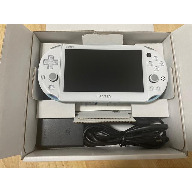 PlayStationVITA （PCH-2000）ライトブルー/ホワイト 1