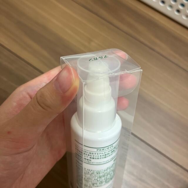 MUJI (無印良品)(ムジルシリョウヒン)の無印良品　アルガンオイル　未開封・未使用　100ml コスメ/美容のヘアケア/スタイリング(オイル/美容液)の商品写真