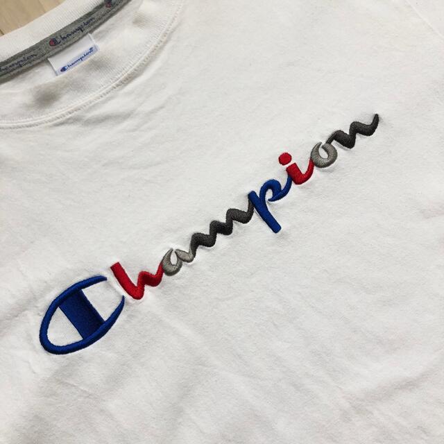 Champion(チャンピオン)のチャンピオン　センターロゴ　カラフルロゴ　Tシャツ　ホワイト　Mサイズ メンズのトップス(Tシャツ/カットソー(半袖/袖なし))の商品写真