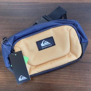 クイックシルバー(QUIKSILVER)のクイックシルバー ウエストポーチ ネイビー ベージュ ウエストバッグ(ウエストポーチ)