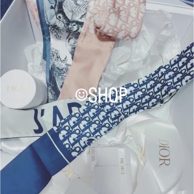 DIOR ミッツァ　オブリーク レディースのファッション小物(バンダナ/スカーフ)の商品写真