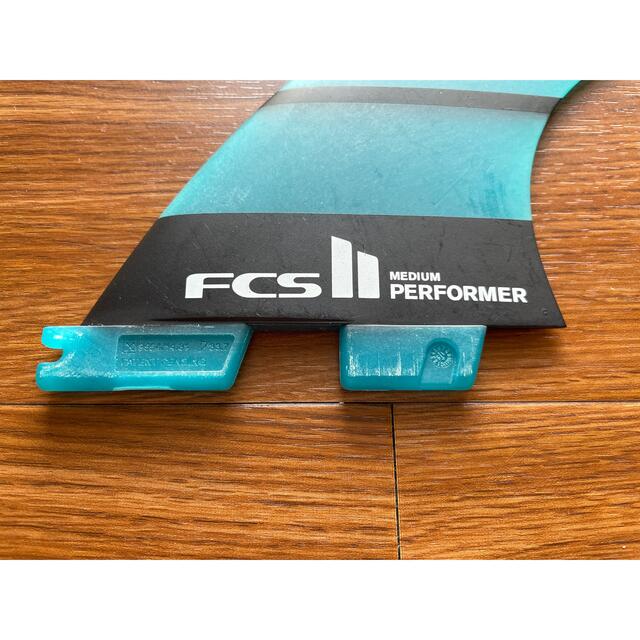 FCS2 センターフィン M PERFORMER パフォーマー NG ネオグラス スポーツ/アウトドアのスポーツ/アウトドア その他(サーフィン)の商品写真