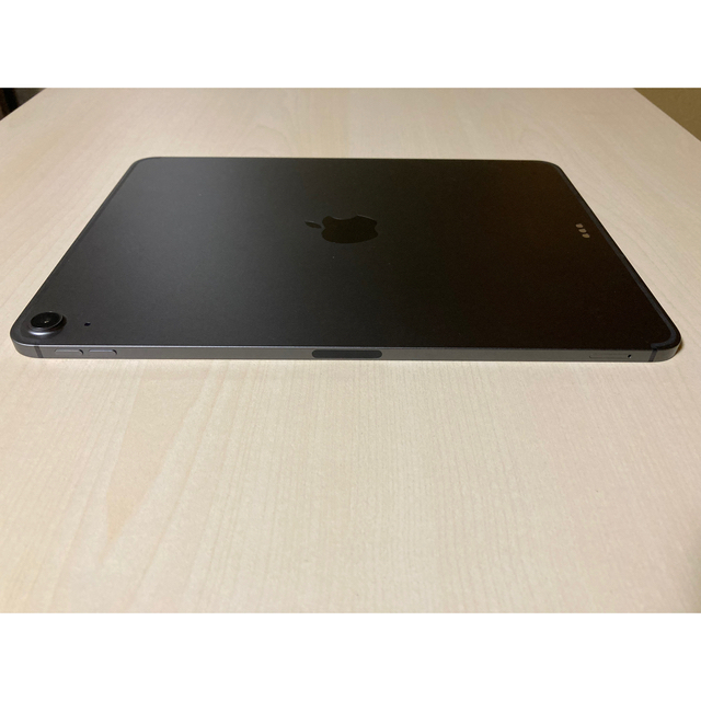 iPad(アイパッド)のiPad Air 5 64GB cellular SIMフリー　スペースグレイ スマホ/家電/カメラのPC/タブレット(タブレット)の商品写真