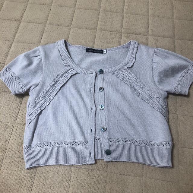 BeBe(ベベ)のボレロカーディガン　130 グレー キッズ/ベビー/マタニティのキッズ服女の子用(90cm~)(カーディガン)の商品写真