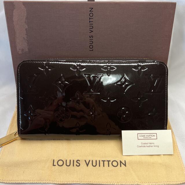 LOUIS VUITTON(ルイヴィトン)の美品！LOUIS VUITTONルイヴィトン　ヴェルニ　長財布ジッピーウォレット レディースのファッション小物(財布)の商品写真