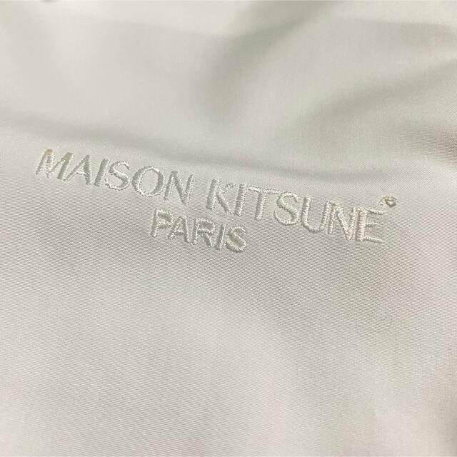 MAISON KITSUNE'(メゾンキツネ)の22SS ロゴ刺繍　シャツ　MAISON KITSUNE メゾンキツネ メンズのトップス(シャツ)の商品写真