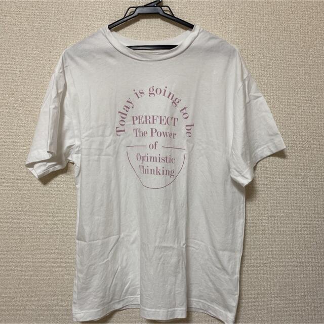 GU(ジーユー)のロゴプリントTシャツ レディースのトップス(Tシャツ(半袖/袖なし))の商品写真