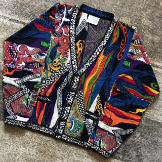 クージー(COOGI)の超レア 異次元のデザイン 芸術 フィッシュ柄 人物柄 COOGI カーディガン(カーディガン)