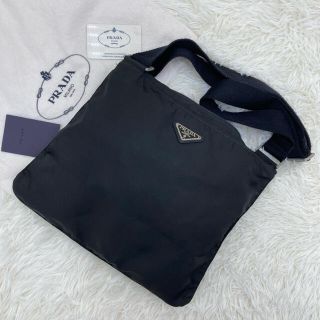 プラダ(PRADA)のプラダ　ショルダーバッグ　ナイロン　レザー　三角プレート　サコッシュ　ブラック(ショルダーバッグ)