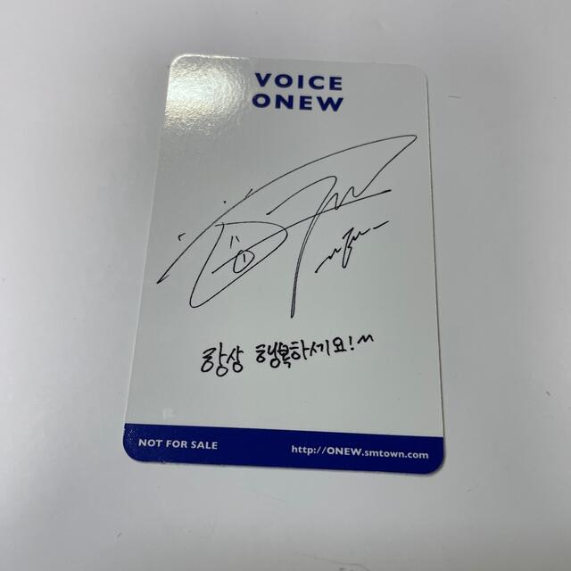 SHINee オニュ VOICE   トレカ付 エンタメ/ホビーのCD(K-POP/アジア)の商品写真