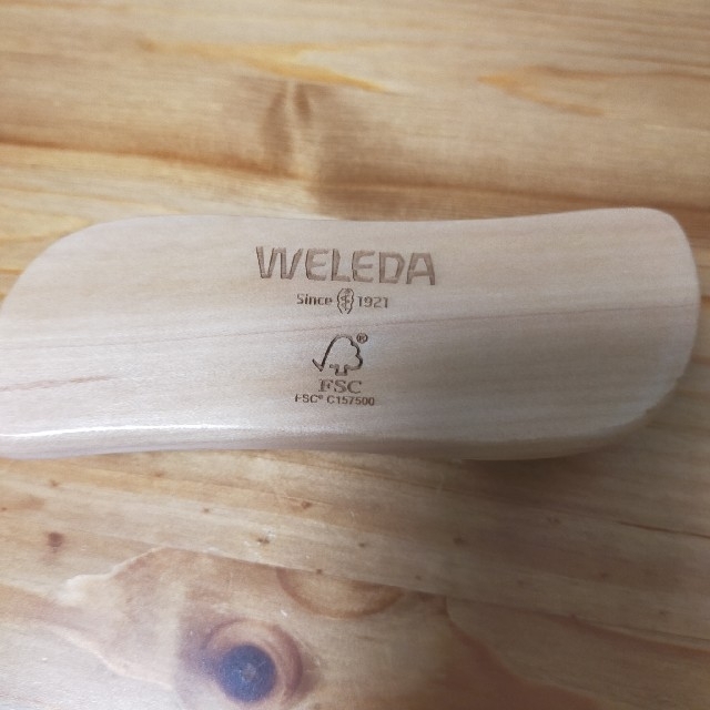 WELEDA(ヴェレダ)のWELEDA ボディシェイプブラシ コスメ/美容のボディケア(ボディマッサージグッズ)の商品写真