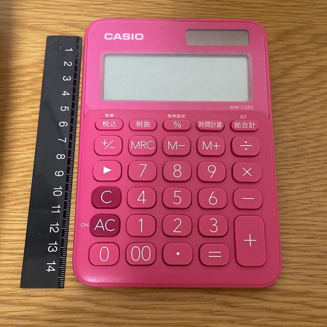 CASIO(カシオ)の電卓　CASIO  ピンク インテリア/住まい/日用品のオフィス用品(オフィス用品一般)の商品写真