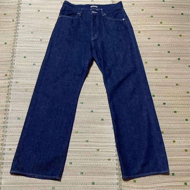 AURALEE(オーラリー)の美品　オーラリー　22SS SELVEDGE LIGHT デニムワイドパンツ レディースのパンツ(デニム/ジーンズ)の商品写真