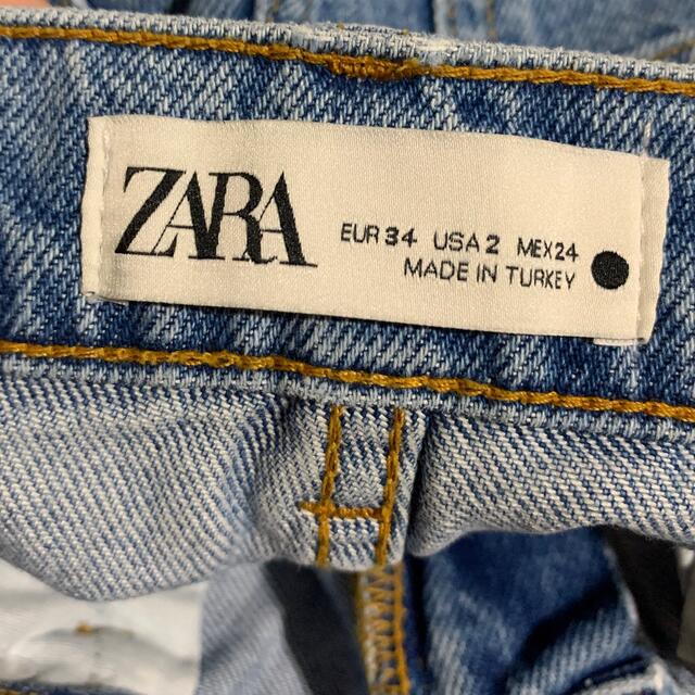 ZARA(ザラ)のZARA デニムバミューダパンツ レディースのパンツ(ハーフパンツ)の商品写真