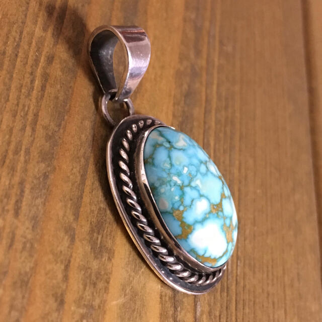 きれいなターコイズのペンダント インディアンジュエリー navajo