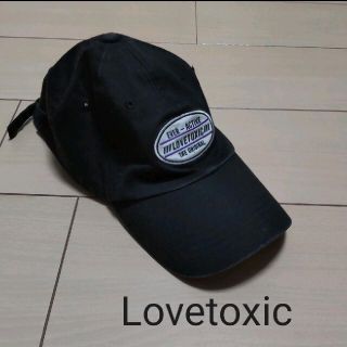 ラブトキシック(lovetoxic)のLovetoxic ラブトキ 帽子 キャップ 黒 ブラック(帽子)