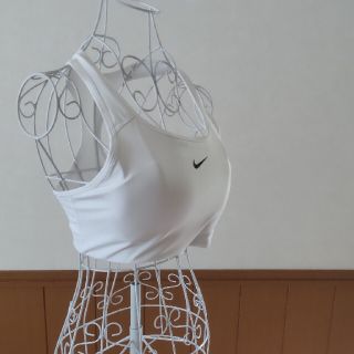 ナイキ(NIKE)のナイキ スポーツブラ(ヨガ)