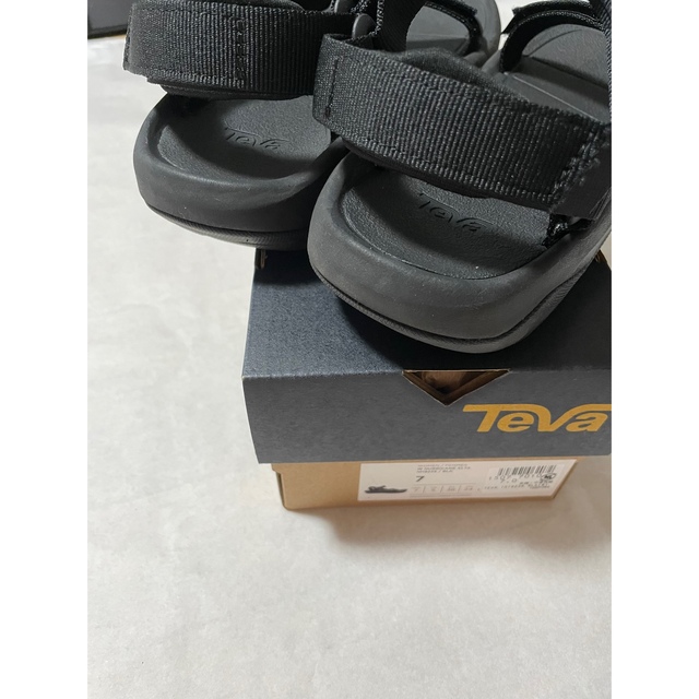 Teva(テバ)のテバ ハリケーン XLT 2 24センチ レディースの靴/シューズ(サンダル)の商品写真