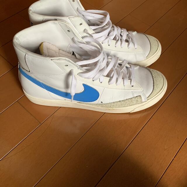 ナイキ　ブレーザー　blazer mid