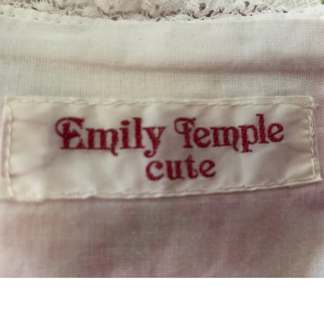 Emily Temple cute(エミリーテンプルキュート)の再々々値下げ！Emily Temple cuteのフルーツ柄ワンピース レディースのワンピース(ひざ丈ワンピース)の商品写真