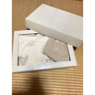 バーバリー(BURBERRY)の専用　バーバリー　ベビーギフトセット(ロンパース)