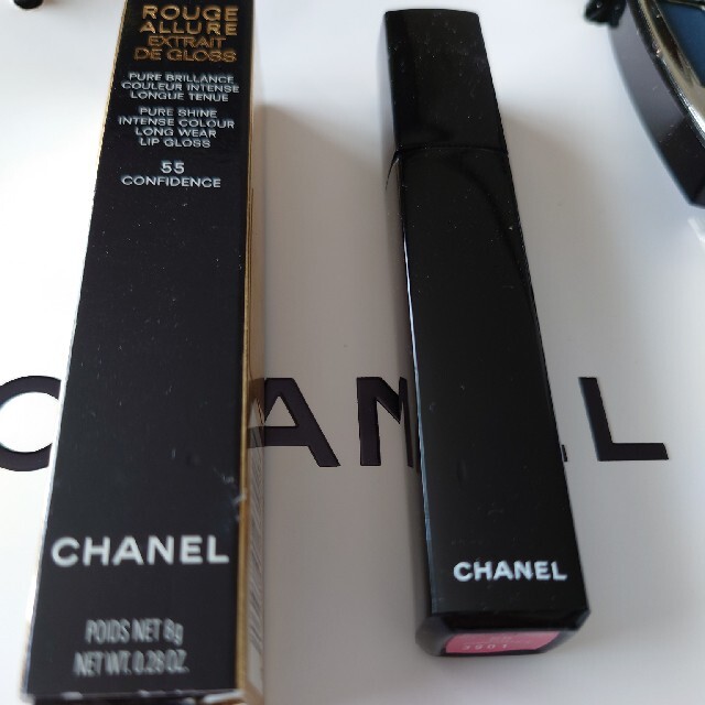 CHANEL(シャネル)のCHANELシャネルコスメアイシャドウリップグロスハンドクリームセット コスメ/美容のベースメイク/化粧品(リップグロス)の商品写真