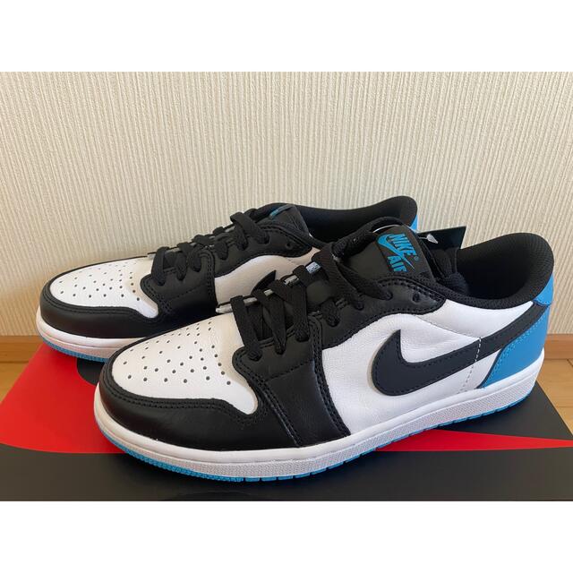 NIKE   Nike Air Jordan 1 Low OG UNC .5cmの通販 by あっくん's