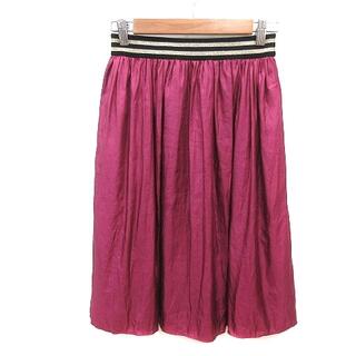 ヤンガニー(YANGANY)のヤンガニー  フレアスカート ひざ丈 38 ピンク 黒 ブラック 金色(ひざ丈スカート)