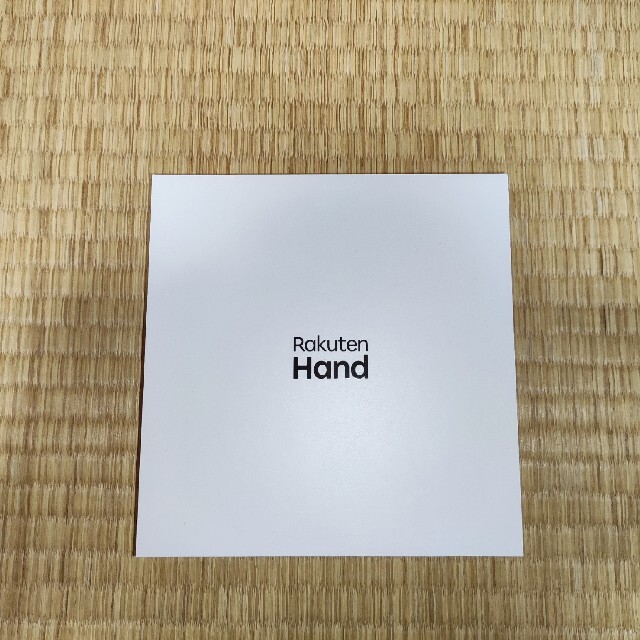 スマートフォン/携帯電話新品　Rakuten Hand  P710　ホワイト