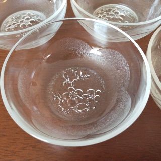 新品未使用 5個セット ガラス 小鉢 松竹梅 梅の花 宝酒造 昭和レトロ 希少(食器)