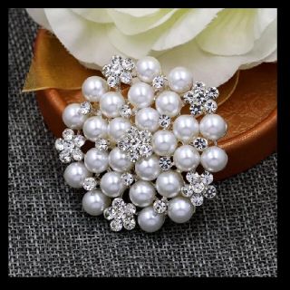 フォクシー(FOXEY) パール ブローチ/コサージュの通販 37点 フォクシー(FOXEY) パール ブローチ/コサージュの通販 37点